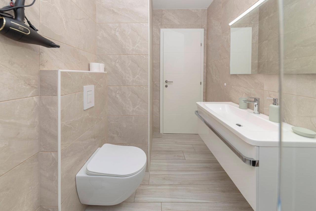 Apartments Era Ankaran Dış mekan fotoğraf