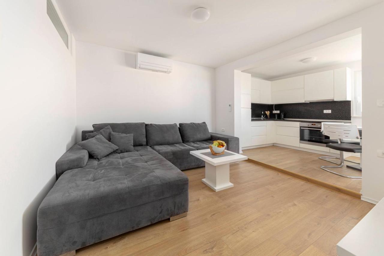 Apartments Era Ankaran Dış mekan fotoğraf